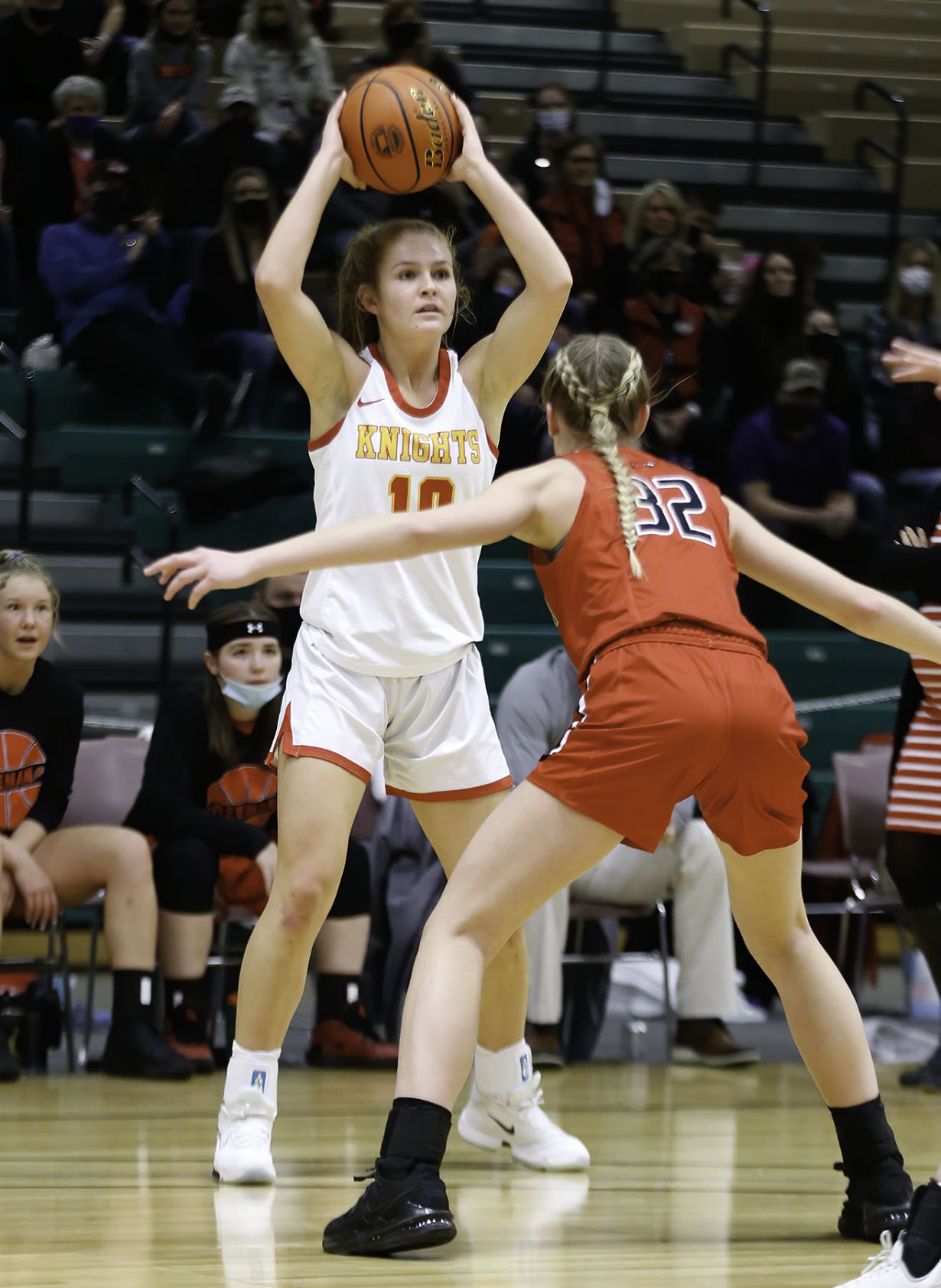 031221-ir-spt-girls-basketball-Hellgate-5.jpg